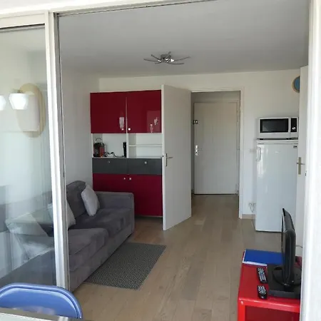 P2 Couchant 2 Etoiles Motte 5 Min Plage-parking Privatif La Grande-Motte