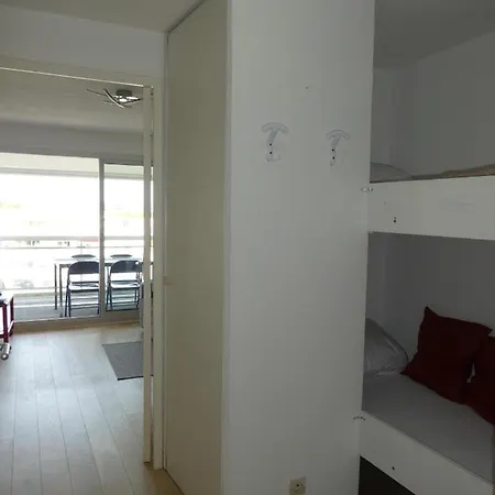 Appartement P2 Couchant 2 étoiles Motte 5 Min Plage-parking Privatif La Grande Motte